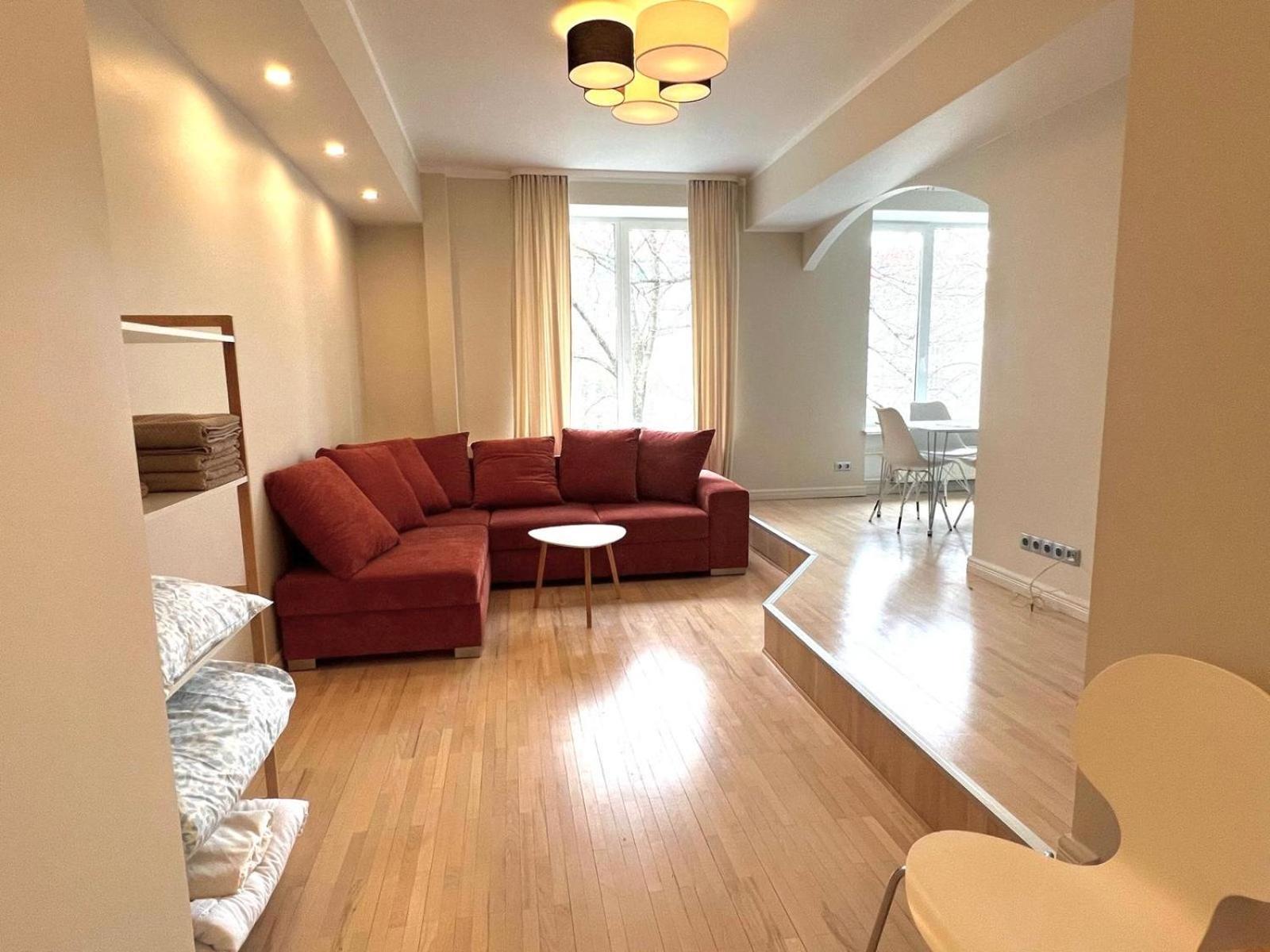 For 4 People In Center * Tallinn